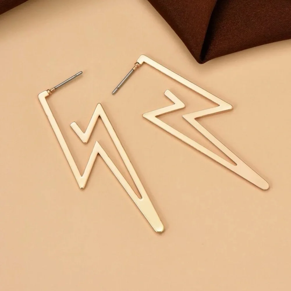 ⚡️ Lightning Earrings ⚡️ - Picture 3 of 4